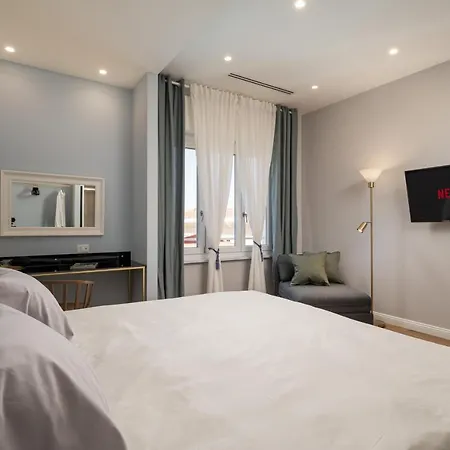 Nue Guest house *